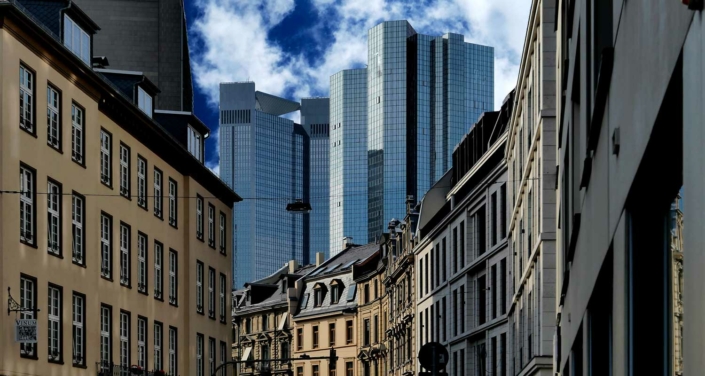 Loïc Glairon Mondet : « Lixim est un sélectionneur de solutions d’investissements immobiliers multimarques et multiproduits… » Loïc Glairon Mondet : « Lixim est un sélectionneur de solutions d’investissements immobiliers multimarques et multiproduits… »