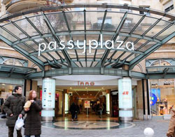 reference_YXIME_Galerie_commerciale_Passy_Plaza_Paris75_Eurocommercial_Properties_creditphoto_Josephine_Ory