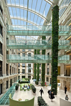 sanofi-atrium